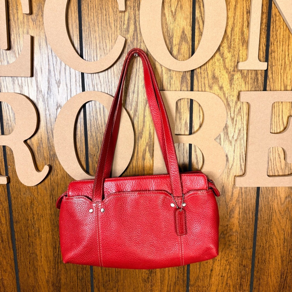 Bandolino Shoulder Bag Womens Small Red Genuine Leather 90s Chic Pebble Satchel